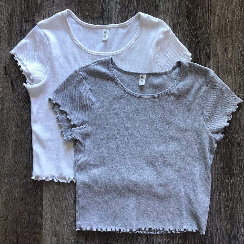 Set of 2 BP Crop Ribbed Ruffle Edge Tees Size Large